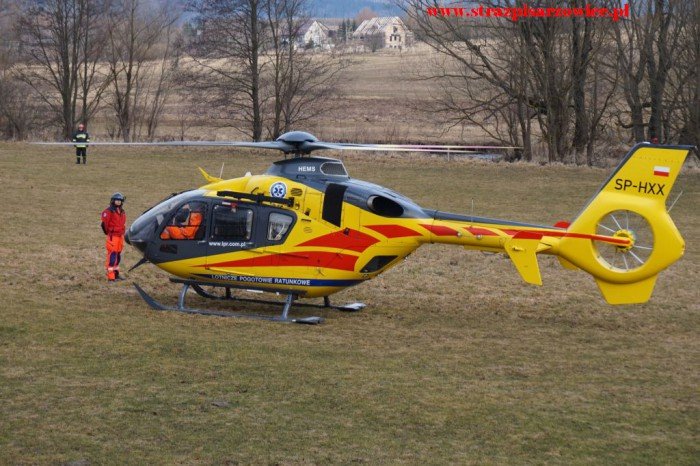 wypadek-pod-pisarzowicami-w-akcji-smigowiec-foto-67615