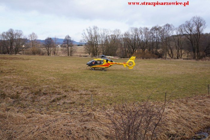 wypadek-pod-pisarzowicami-w-akcji-smigowiec-foto-67615