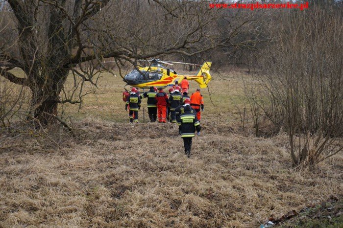 wypadek-pod-pisarzowicami-w-akcji-smigowiec-foto-67615