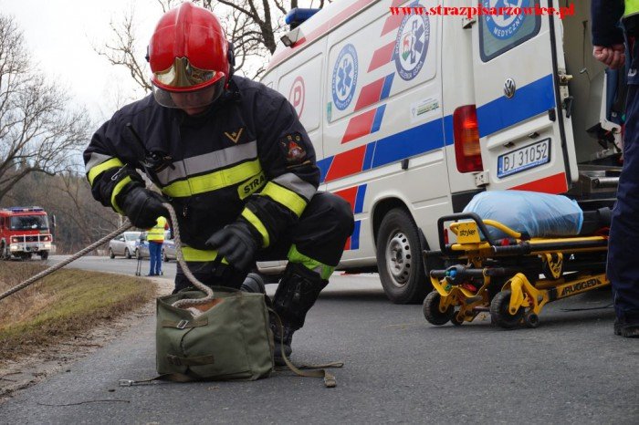 wypadek-pod-pisarzowicami-w-akcji-smigowiec-foto-67615