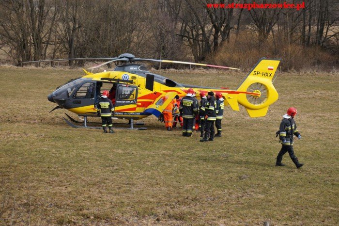 wypadek-pod-pisarzowicami-w-akcji-smigowiec-foto-67615