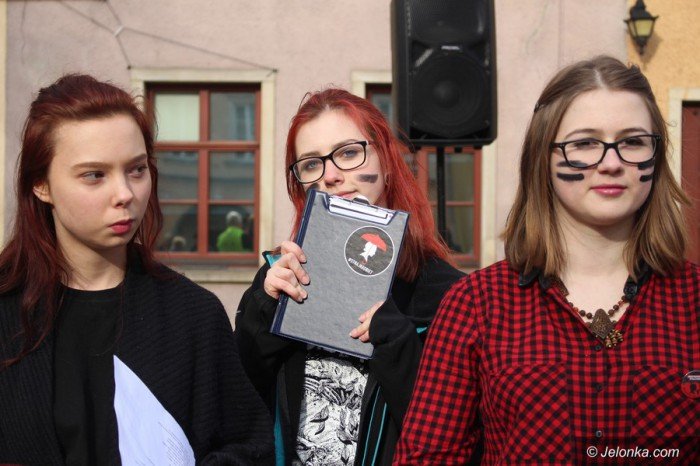manifestacja-w-obronie-praw-kobiet-foto-67662