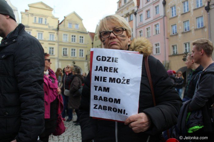 manifestacja-w-obronie-praw-kobiet-foto-67662