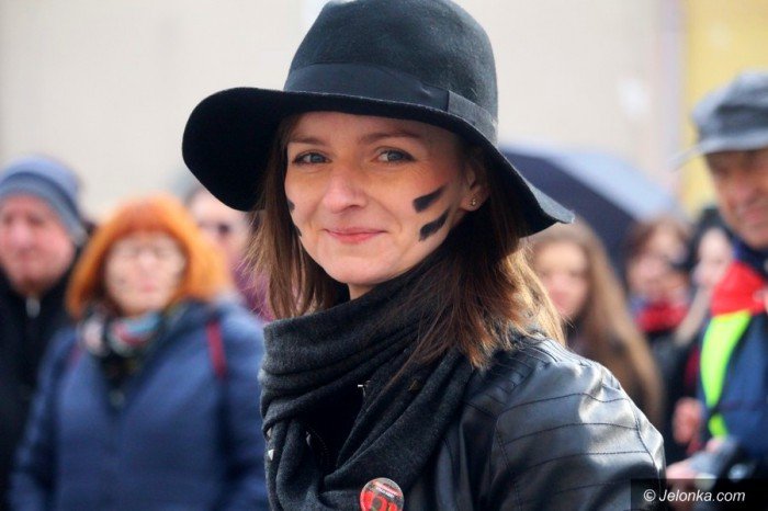 manifestacja-w-obronie-praw-kobiet-foto-67662