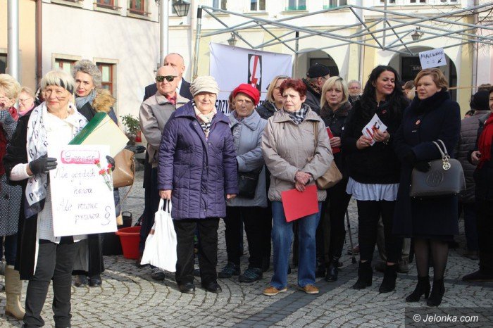 manifestacja-w-obronie-praw-kobiet-foto-67662