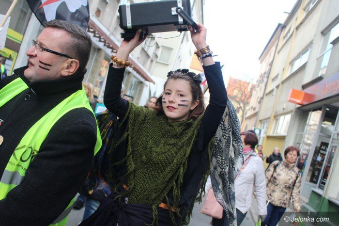 manifestacja-w-obronie-praw-kobiet-foto-67662