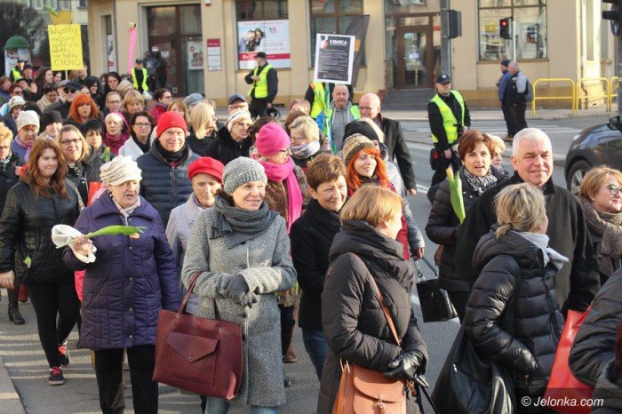 manifestacja-w-obronie-praw-kobiet-foto-67662