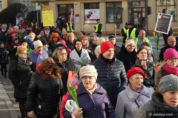 manifestacja-w-obronie-praw-kobiet-foto-67662