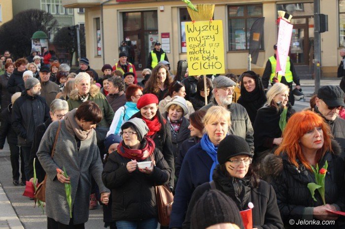 manifestacja-w-obronie-praw-kobiet-foto-67662