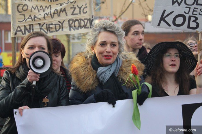 manifestacja-w-obronie-praw-kobiet-foto-67662
