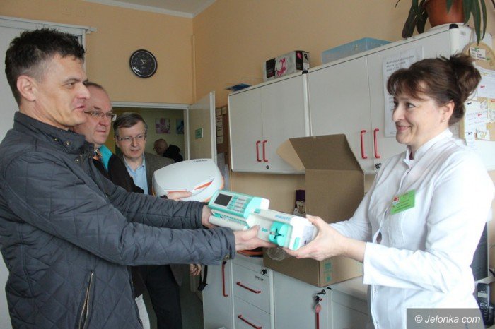 cenny-dar-dla-jeleniogorskiego-szpitala-foto-67665
