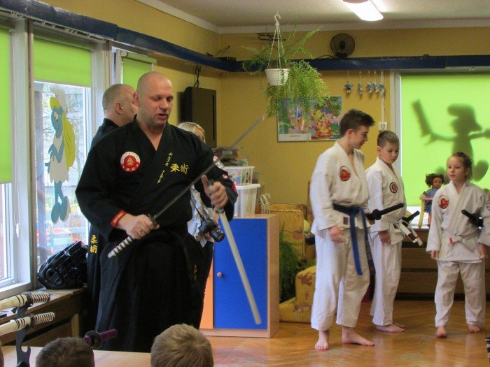 przedszkolaki-z-13-gosciy-zawodnikow-jujitsu-foto-67675
