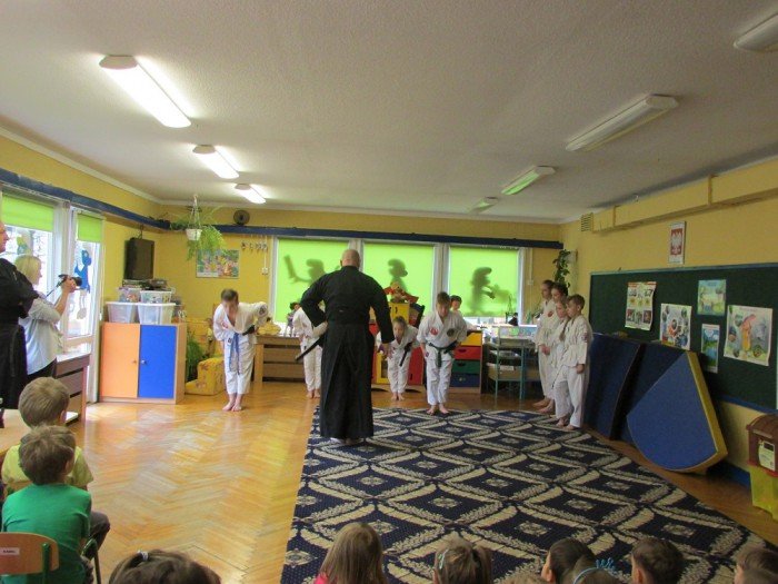 przedszkolaki-z-13-gosciy-zawodnikow-jujitsu-foto-67675