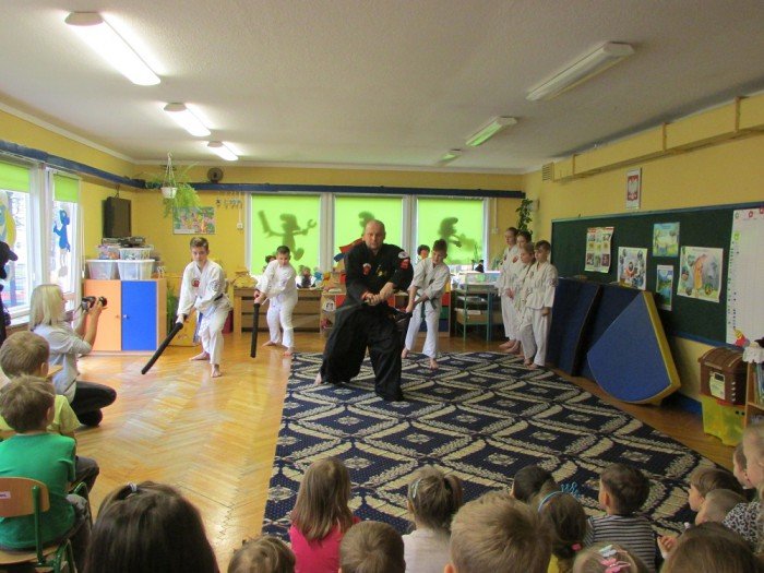 przedszkolaki-z-13-gosciy-zawodnikow-jujitsu-foto-67675