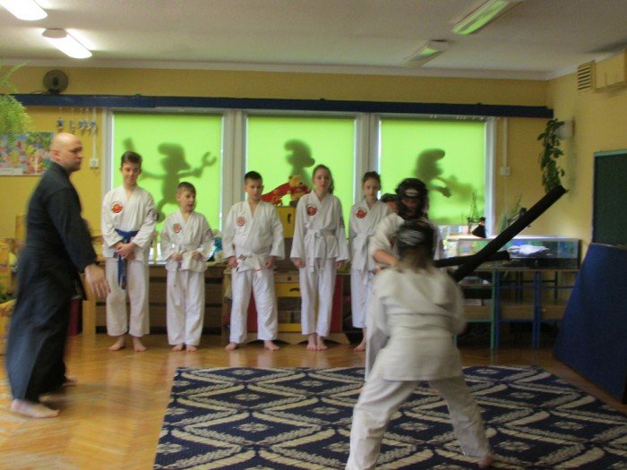 przedszkolaki-z-13-gosciy-zawodnikow-jujitsu-foto-67675