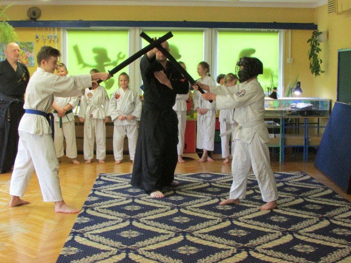 przedszkolaki-z-13-gosciy-zawodnikow-jujitsu-foto-67675