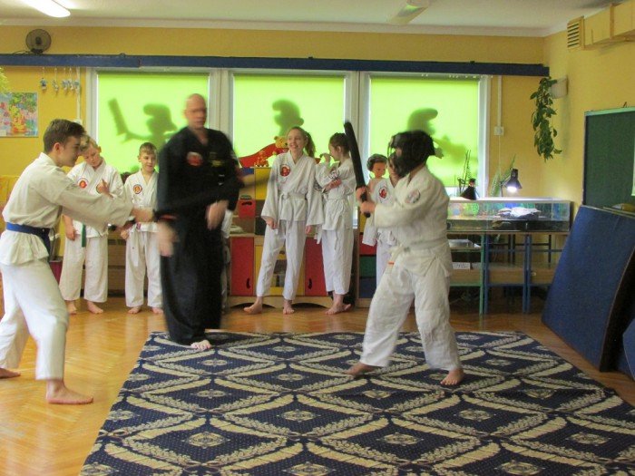 przedszkolaki-z-13-gosciy-zawodnikow-jujitsu-foto-67675