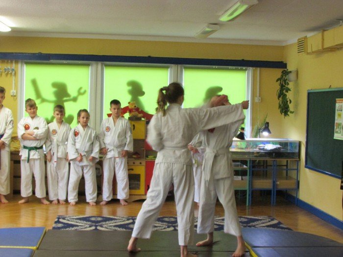 przedszkolaki-z-13-gosciy-zawodnikow-jujitsu-foto-67675