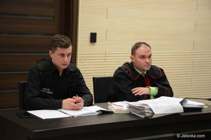 ruszy-proces-o-okrutne-znecanie-sie-nad-psami-foto-67701