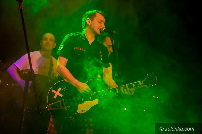 punkowe-brzmienia-w-sali-novej-foto-67702
