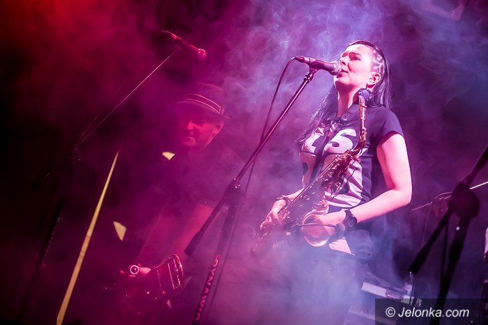 punkowe-brzmienia-w-sali-novej-foto-67702