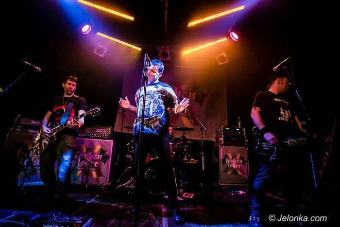 punkowe-brzmienia-w-sali-novej-foto-67702