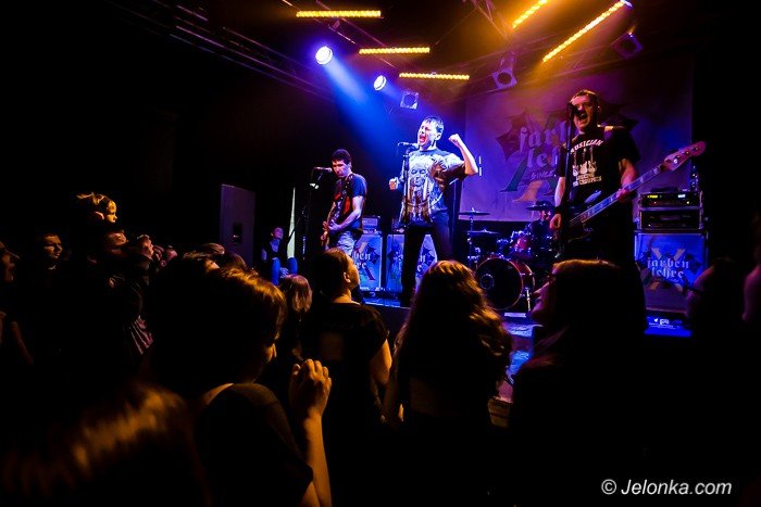 punkowe-brzmienia-w-sali-novej-foto-67702