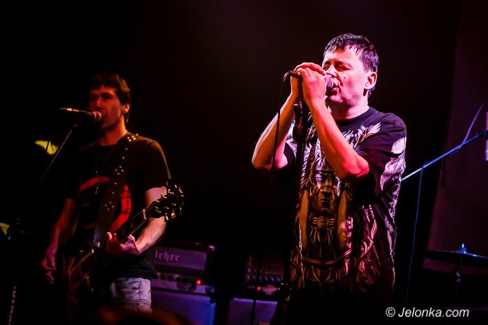 punkowe-brzmienia-w-sali-novej-foto-67702