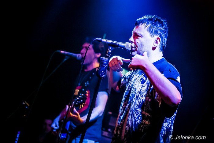 punkowe-brzmienia-w-sali-novej-foto-67702