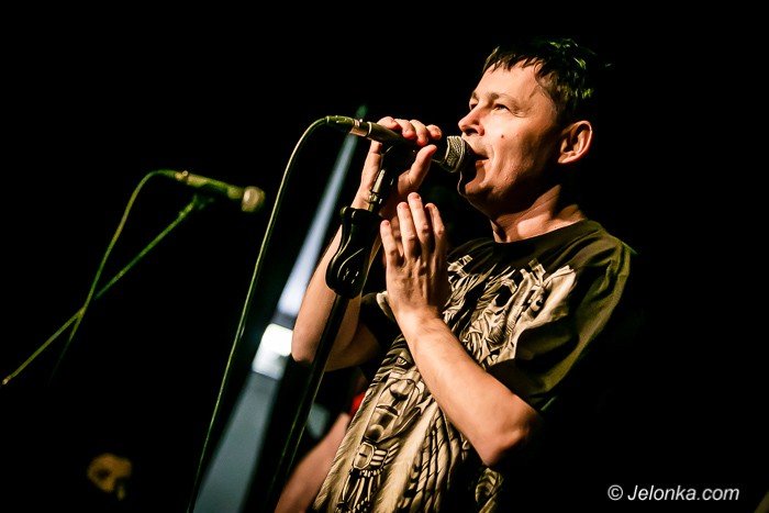 punkowe-brzmienia-w-sali-novej-foto-67702