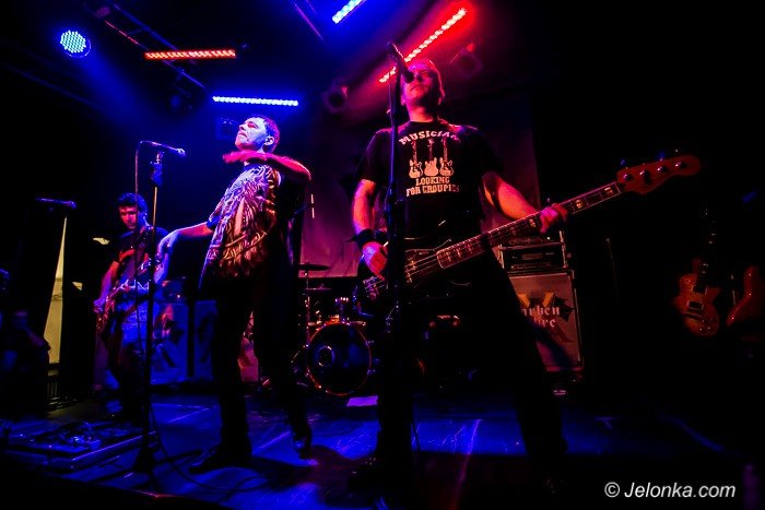 punkowe-brzmienia-w-sali-novej-foto-67702