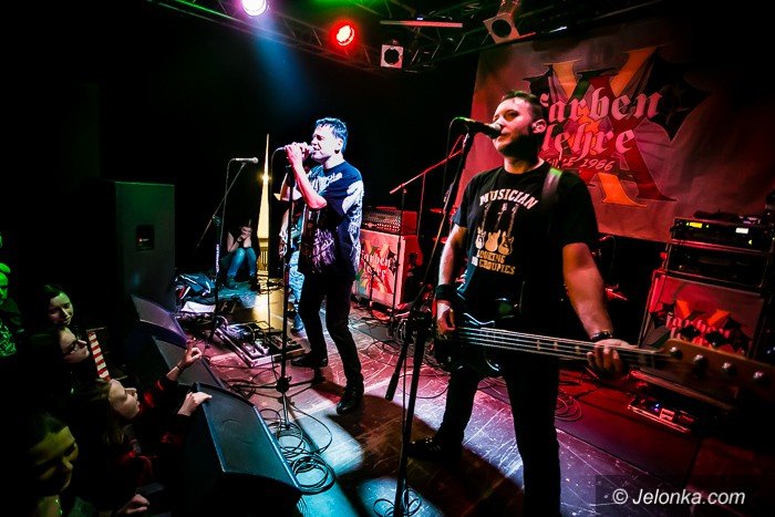 punkowe-brzmienia-w-sali-novej-foto-67702