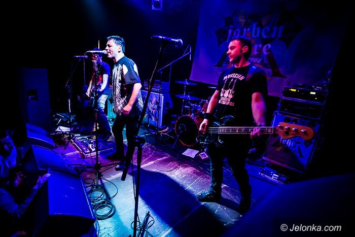 punkowe-brzmienia-w-sali-novej-foto-67702