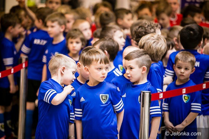 biaoniebieska-prezentacja-w-jeleniogorskiej-galerii-foto-67707