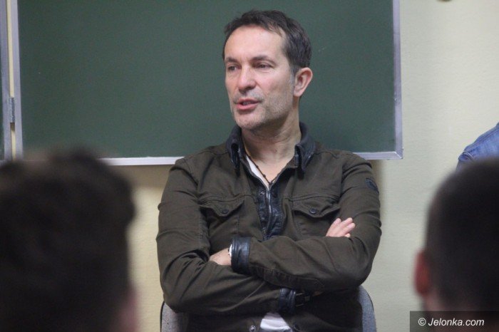 hrabi-u-studentow-o-sobie-i-modym-kabarecie-foto-67735