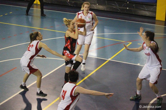 wichos-ambitnie-walczy-z-liderem-foto-67739