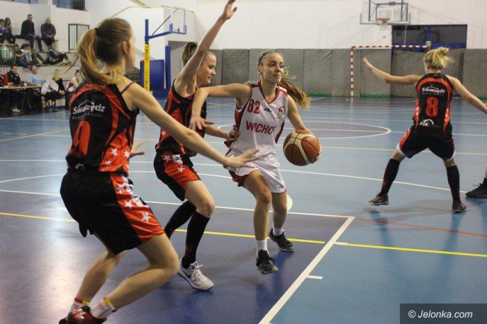 wichos-ambitnie-walczy-z-liderem-foto-67739