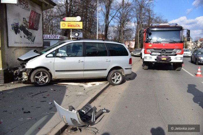 zderzenie-trzech-aut-na-wolnosci-foto-67778