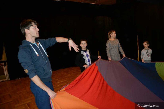 kuglarstwo-cyrk-i-teatr-w-odk-dla-dzieci-foto-67786