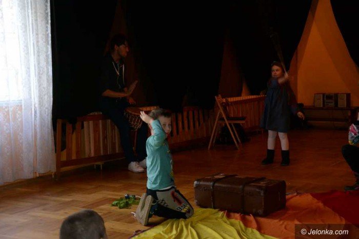 kuglarstwo-cyrk-i-teatr-w-odk-dla-dzieci-foto-67786