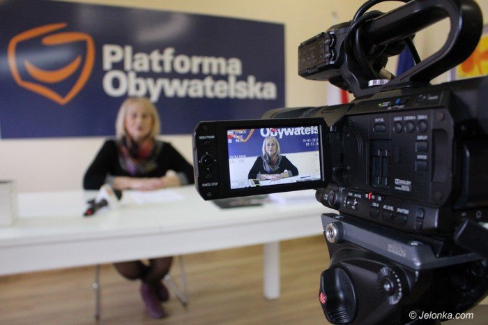tysiace-podpisow-za-referendum-ws-oswiaty-foto-67805