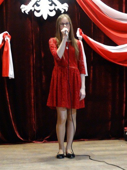 patriotyczne-nuty-w-jeleniogorskim-mdk-foto-67821