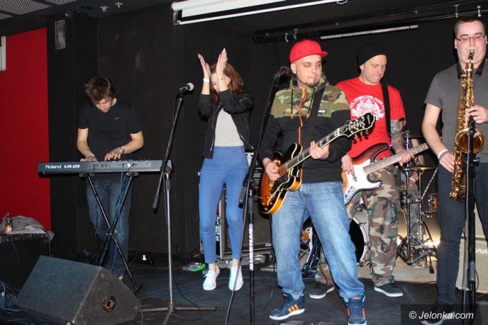 klimat-reggae-w-kwadracie-foto-67833