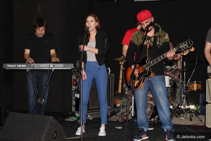 klimat-reggae-w-kwadracie-foto-67833