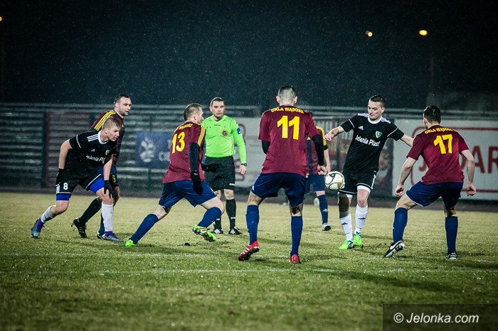 deszczowa-inauguracja-rundy-wiosennej-foto-67840