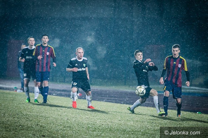 deszczowa-inauguracja-rundy-wiosennej-foto-67840