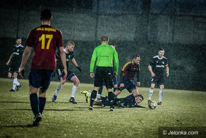 deszczowa-inauguracja-rundy-wiosennej-foto-67840