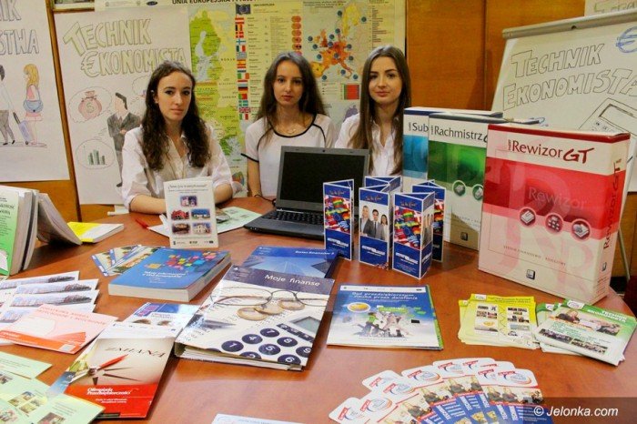 w-ekonomie-wiele-sie-wczoraj-dziao-foto-67875