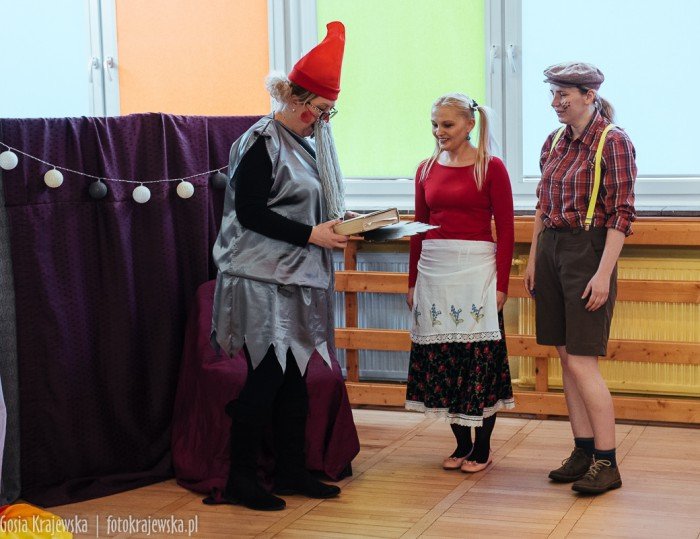 w-okraglaczku-wiosne-witay-dzieci-z-rodzicami-foto-67890