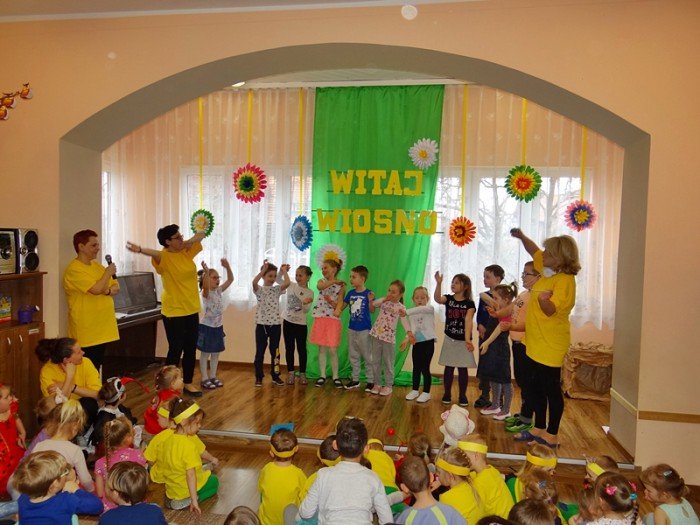 przedszkolaki-z-haabay-witay-wiosne-foto-67933